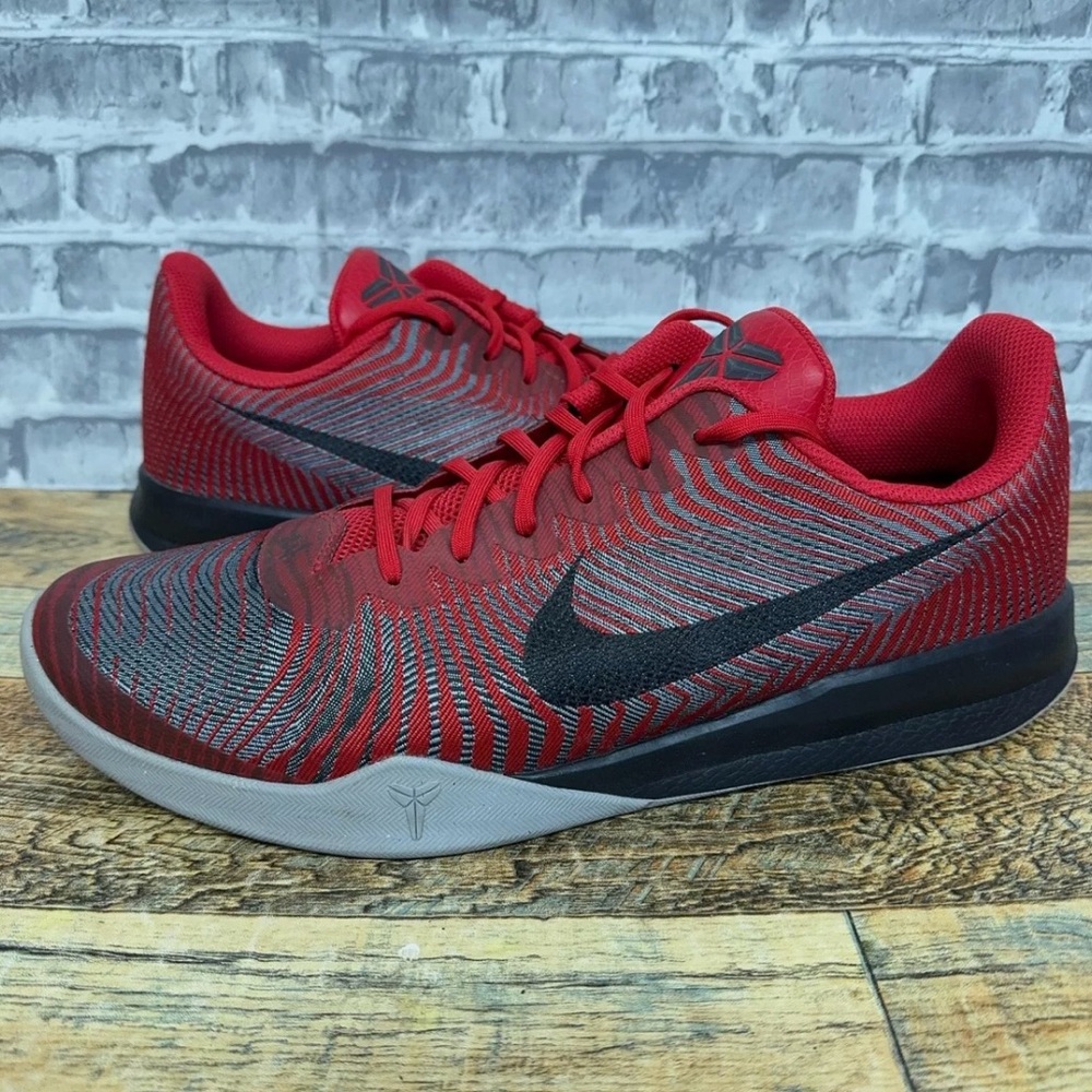 Nike Kobe Mentality 2